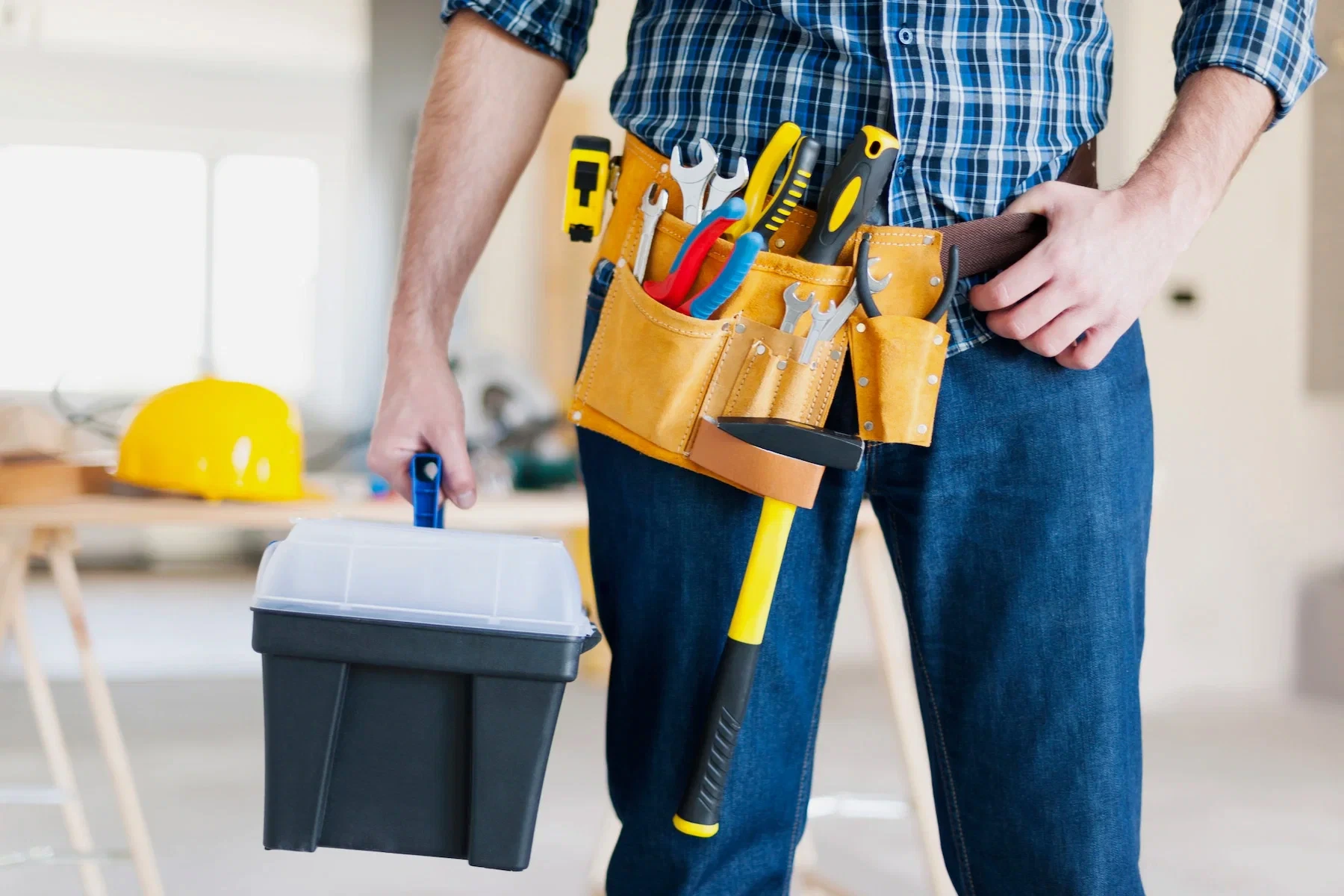 GGG Handyman professional on the job